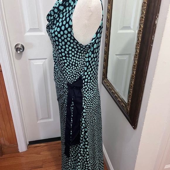 Taylor Green Ruched Wrap Maxi Dress - Picture 4 of 10